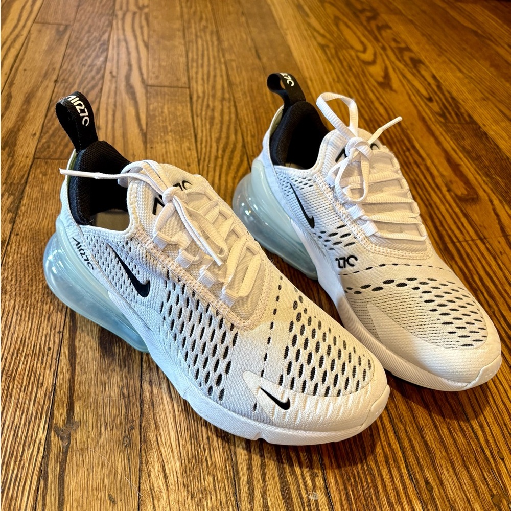 Nike AirMax 270